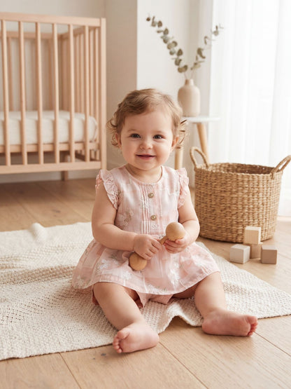 Girls Sweet Summer 2-Piece Set: Blush Pink Floral Peplum Top & Pleated Shorts
