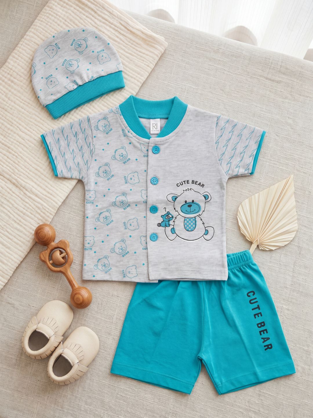 "Cute Bear" 3-Piece Baby Boy Summer Set (Shirt, Shorts & Cap) - Grey/Teal