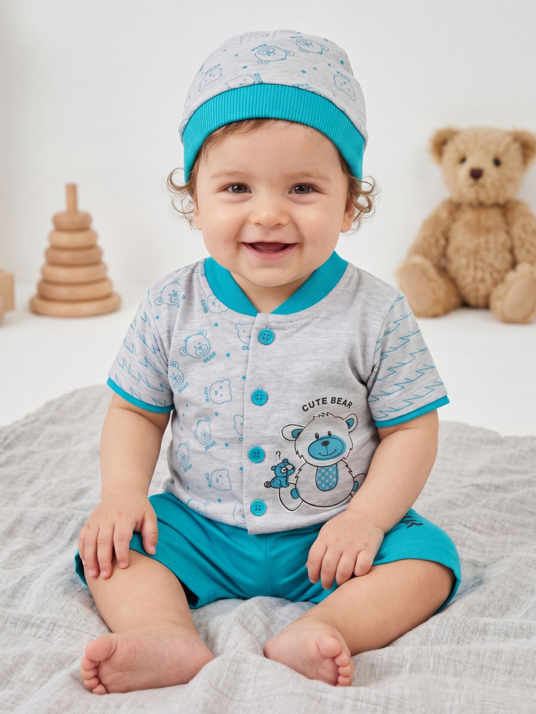"Cute Bear" 3-Piece Baby Boy Summer Set (Shirt, Shorts & Cap) - Grey/Teal