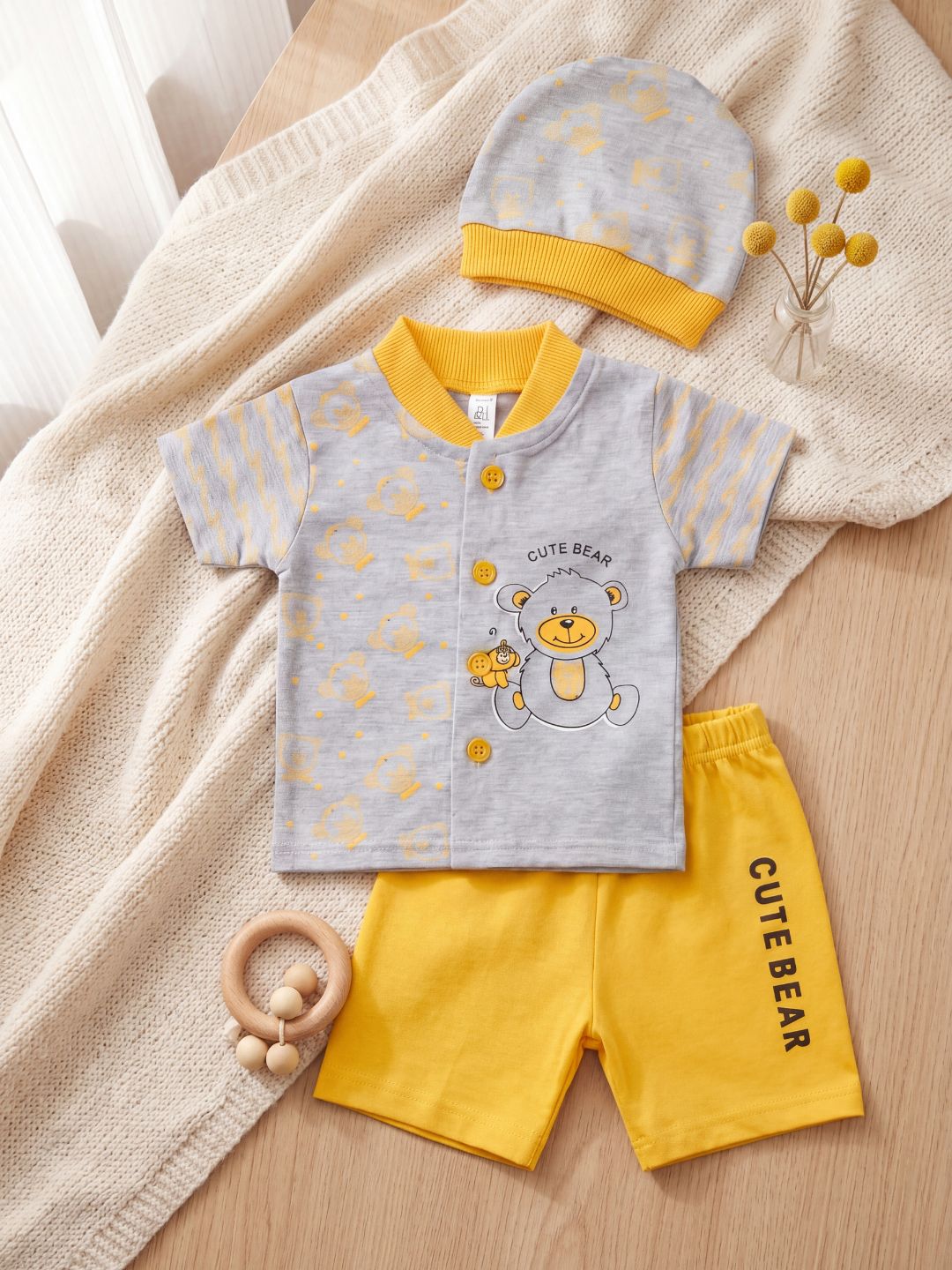 "Cute Bear" 3-Piece Baby Boy Summer Set (Shirt, Shorts & Cap) - Grey/Yellow
